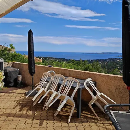 Apartment Les Issambres, Appt 4 Personnes, Vue Sur La Baie De Saint Tropez Et Le Golfe De Sainte Maxime *