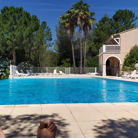 Appartement Les Issambres, Appt 4 Personnes, Vue Golf St Tropez *