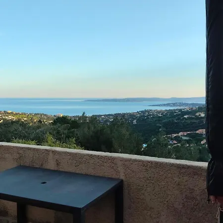 Les Issambres, Appt 4 Personnes, Vue Sur La Baie De Saint Tropez Et Le Golfe De Sainte Maxime