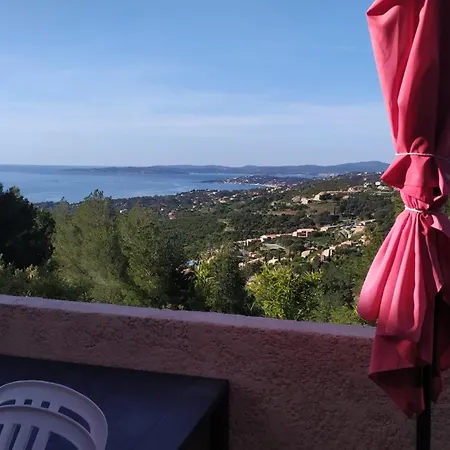公寓 Les Issambres, Appt 4 Personnes, Vue Sur La Baie De Saint Tropez Et Le Golfe De Sainte Maxime 雷以桑布尔