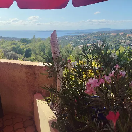 Les Issambres, Appt 4 Personnes, Vue Sur La Baie De Saint Tropez Et Le Golfe De Sainte Maxime *
